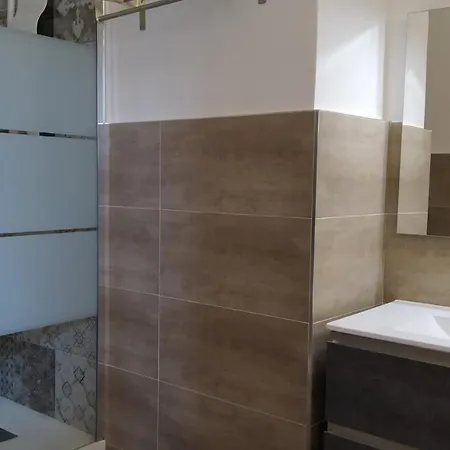 Guest house Cconforthotels R&b