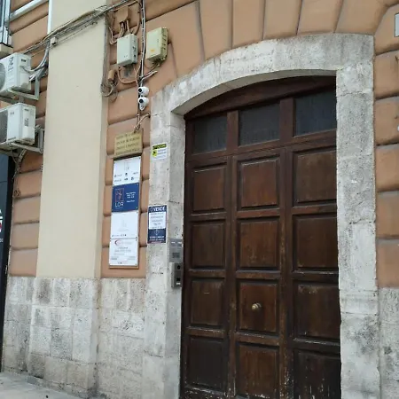 Cconforthotels Central Rooms Bari