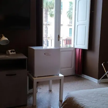 Cconforthotels Central Rooms Pensjonat 3*