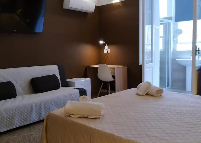 Гостевой дом Cconforthotels 3*